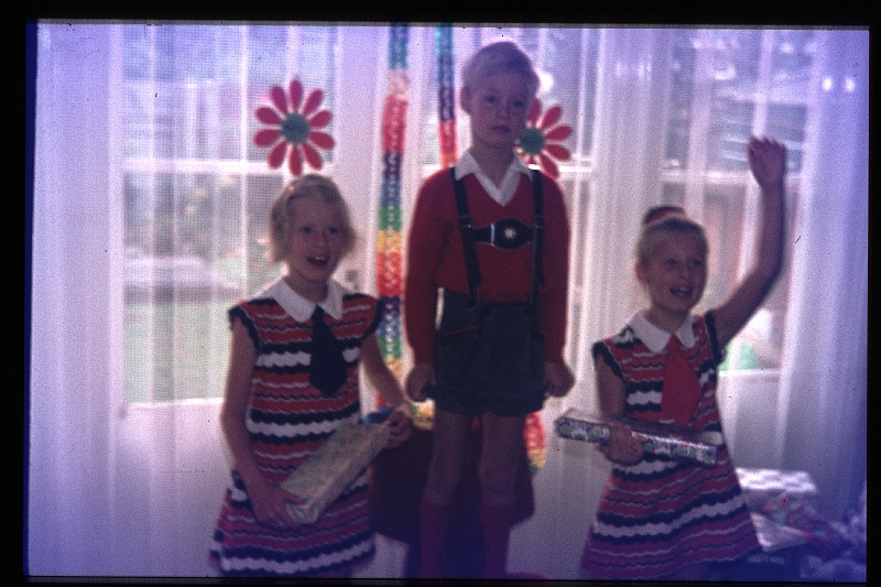 15.Delft aug 1971 Brigitte,Marion,Peter.JPG